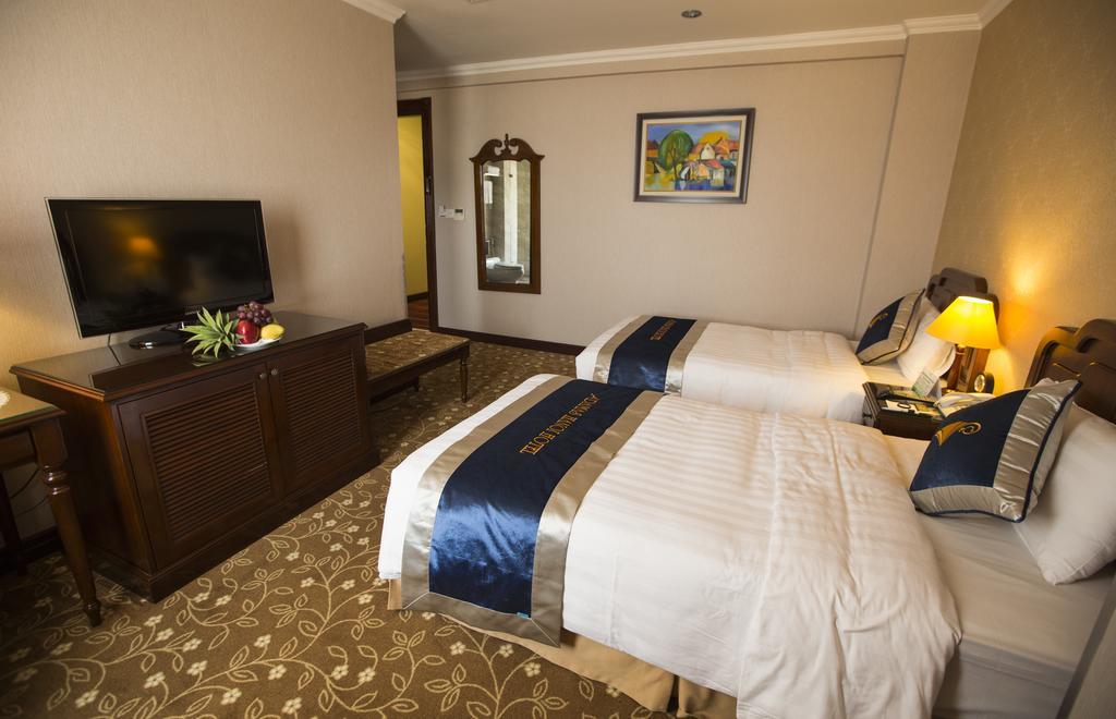Adamas Hanoi Hotel Buitenkant foto