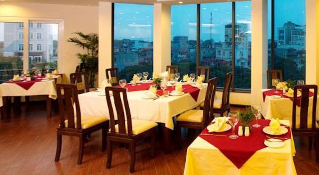 Adamas Hanoi Hotel Buitenkant foto