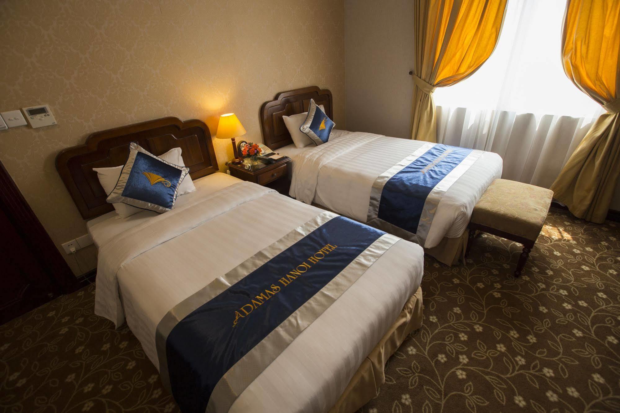 Adamas Hanoi Hotel Buitenkant foto