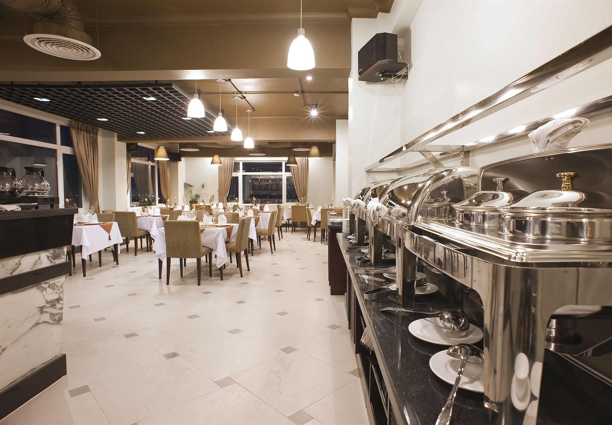 Adamas Hanoi Hotel Buitenkant foto